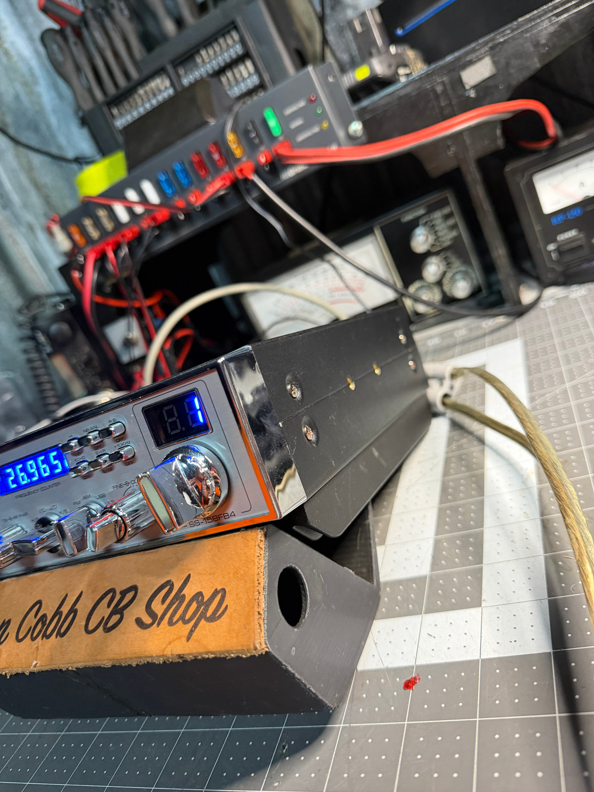 Super Star SS158FBC 10 Meter Radio (Needs Work, But Functions)